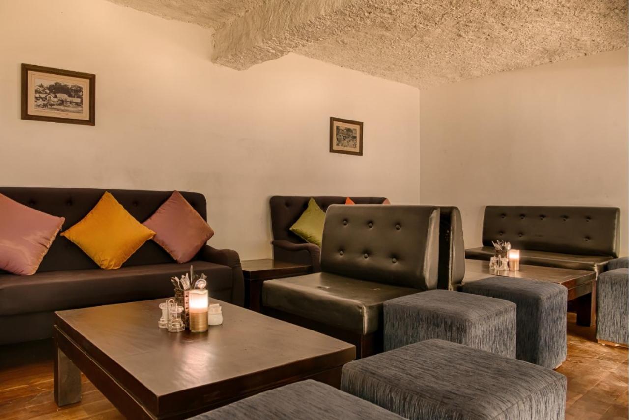 Spice Ella Hotel Екстериор снимка