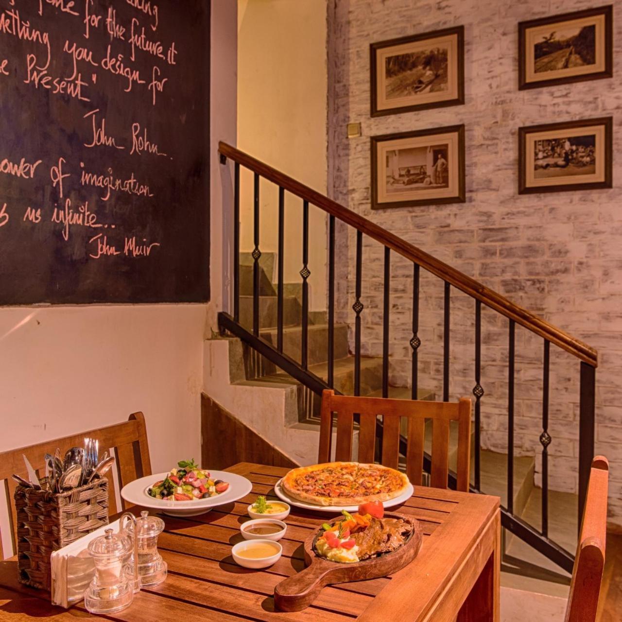Spice Ella Hotel Екстериор снимка