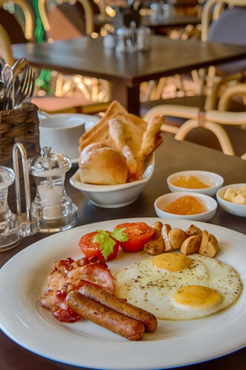 Spice Ella Hotel Екстериор снимка