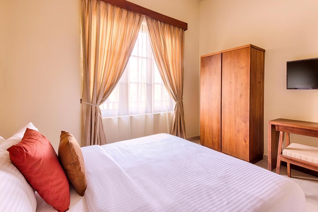 Spice Ella Hotel Екстериор снимка